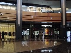 -杉杉奥特莱斯广场(哈尔滨店)