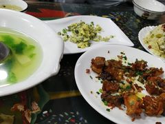 -泸沽肴(泸沽湖大洛水村农村信用社旁店)