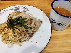 滑鸡葱油拌面-陈八两面家(华孚写字楼店)