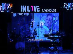 -INLOVE Live House