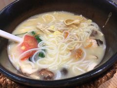 -状元王过桥米线(黄埔至泰广场店)