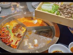 -廖掌柜·重庆鲜货火锅(上海首店)