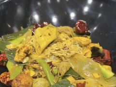 -醉人椒麻辣香锅(王府井喜悦店)