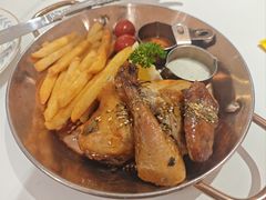 -西语炭烧牛排·西厨(石龙店)