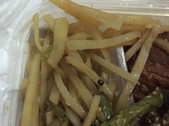 -咱家王新国把子肉(县东巷店)