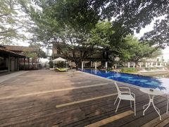 -喜洲吧·江畔老船厂·庭院餐厅(喜临院店)