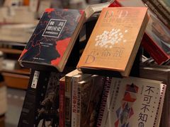 -西西弗书店&矢量咖啡(凯德晶萃广场店)