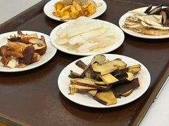-天宜隆蘑菇宴火锅(石景山旗舰店)