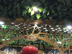 -袁小二大东北铁锅炖(吉祥村总部)