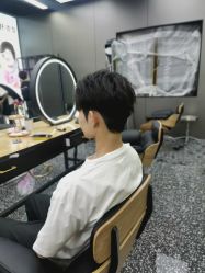 -藤野造型烫发染发