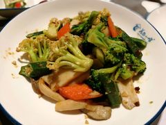 -美奈小馆·越南料理(中航城君尚购物中心店)