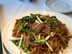 芥兰雪花牛肉炒牛河-悦景酒家(罗湖店)