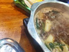 -牛一煲美食(江高店)