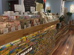 -猫的天空之城概念书店(印象城购物中心店)