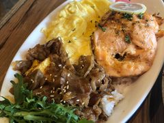 -玛格萝妮(汇智国际商业中心店)