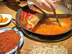 -巴卤社老火锅(财富店)