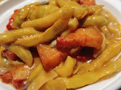 红烧肉焖沟沟黄-四姐妹东北饺子(沙尾路店)