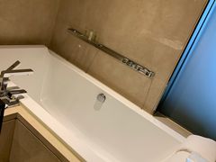 -广州天河希尔顿酒店