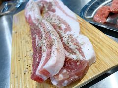 五花肉-马路牙子烧烤音乐酒馆(望京店)