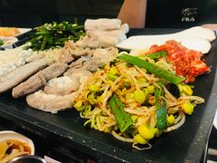 -金一味烤肉餐厅(新首尔旗舰店)