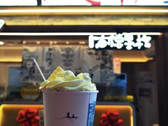 -黄兴南路步行商业街