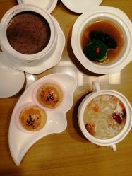 -爱陪伴尊享月子中心(国际店)