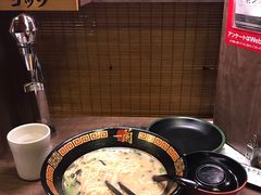 -一兰拉面(新宿中央东口店)