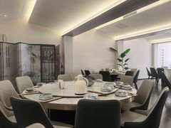 -何适山庄·团餐住宿(水长城P2停车场店)