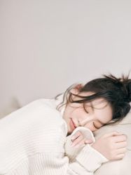 -唯一视觉婚纱摄影(石首店)