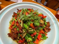 -老滇山寨•云南特色菜•地方菜•民族风情歌舞表演(金碧店)