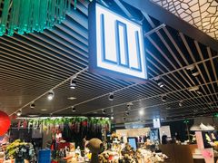 -LOL原创生活概念店(K11购物艺术中心店)
