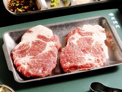 雪花猪梅肉-唯成•韩国炭火烤肉 유성고기