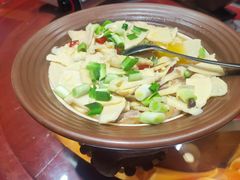 咸肉野笋锅-木子山庄·安徽省老字号·中国炖锅宴