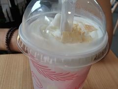 yeyeyeye奶冻款-麦当劳(华亚广场店)