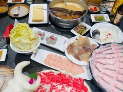 -幸福里四季火锅店