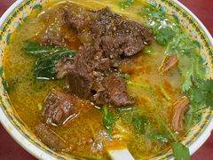 -金杨拉面王小吃面馆·牛三宝面·红烧牛肉粉
