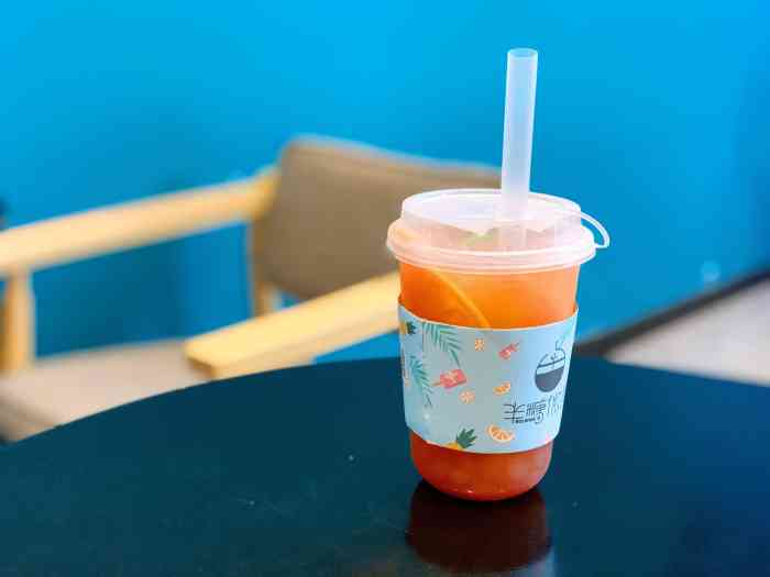 半糖微醺(未来城店)-"一家比较不起眼的店面,对面欢牛提完蛋糕顺.