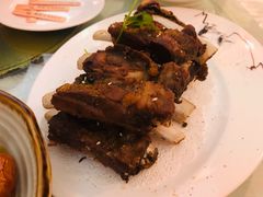 -天明山温泉大酒店