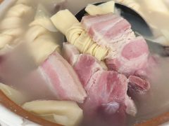 腌笃鲜汤-蘭心餐厅(进贤路店)
