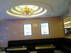 麦颂量贩式KTV(东胜广场店)-唱吧麦颂KTV(东胜港悦广场店)