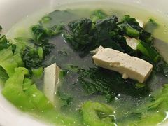 -泸沽肴(泸沽湖大洛水村农村信用社旁店)