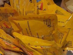 -龍歌自助小火锅(市北CBD万达店)