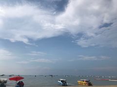 -乔木提恩海滩