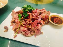 -山明水秀农庄