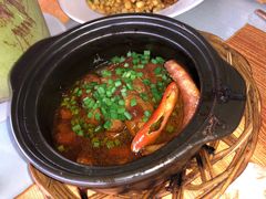 砂锅炖鱼-Lanterns Vietnamese Restaurant