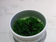 -渝是乎酸菜鱼·川渝小炒(新世界百货望京店)