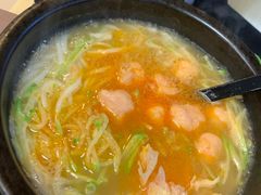 -灵芝妹子海鲜米线(香炉礁山姆店)