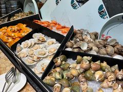 -大中华希尔顿酒店-念自助餐·嗨啤·小龙虾
