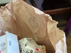 -肯德基(东安路站店)