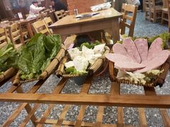 -阿婆情腊排骨火锅(金虹路店)